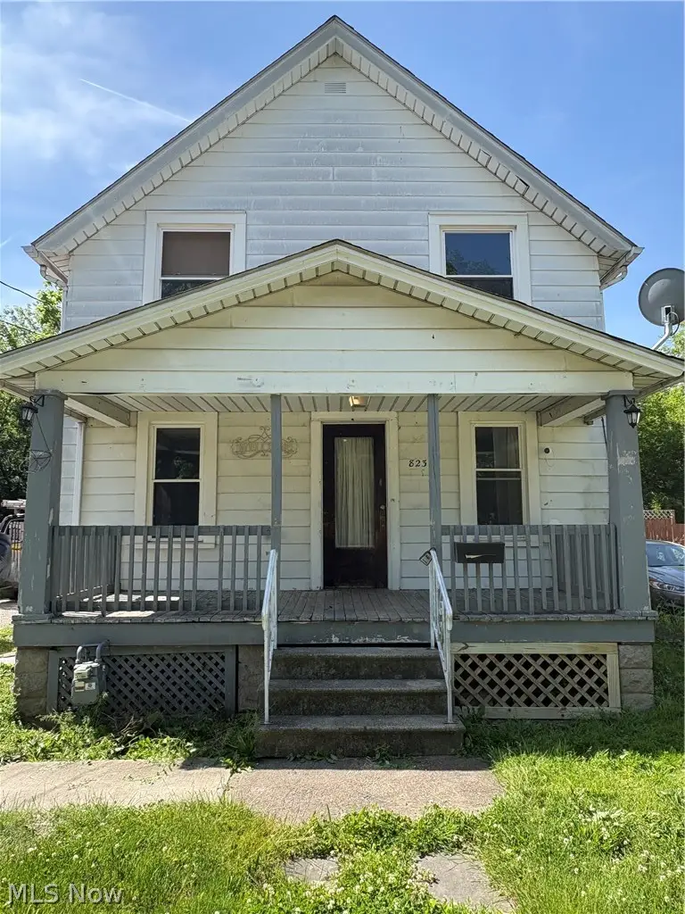 823 W 17th Street, Lorain, OH 44052 - #1