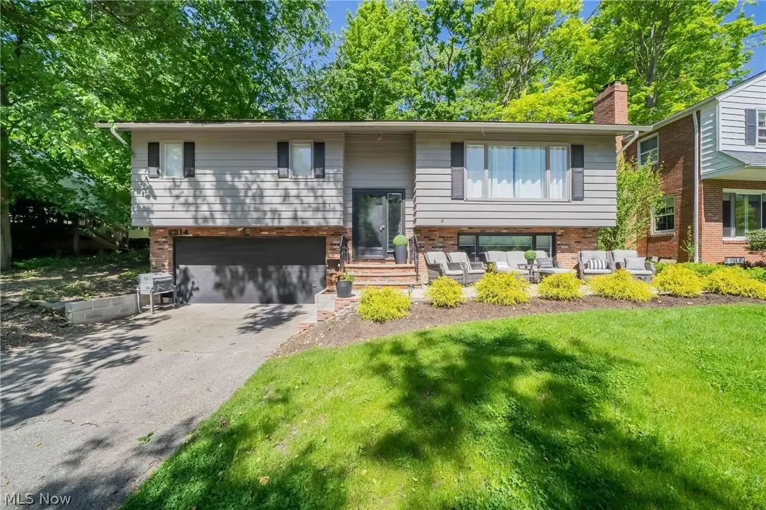 2314 Lyndway Road, Beachwood, OH 44122 - #1