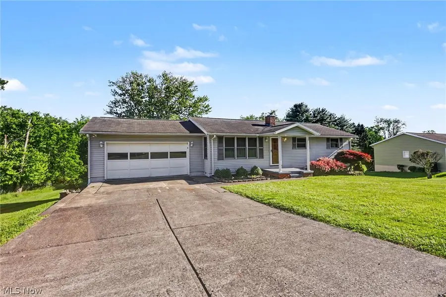 316 Walker Drive, Zanesville, OH 43701 - #2