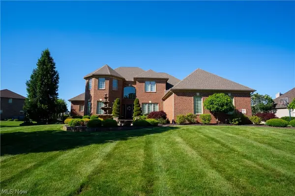 3947 Via Siena, Poland, OH 44514