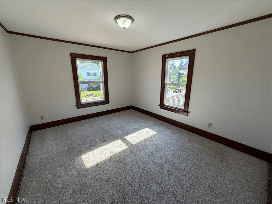 383 E Tallmadge Avenue, Akron, OH 44310 - #3