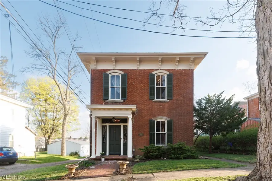 102 E Lamartine Street, Mount Vernon, OH 43050 - #2
