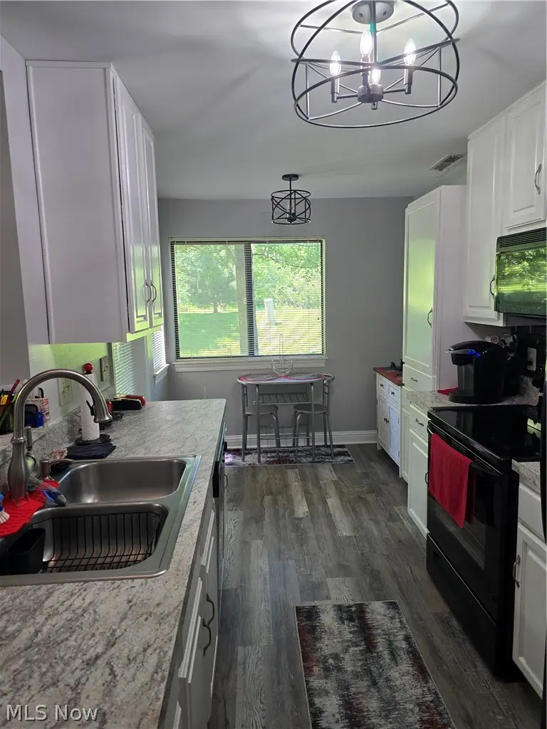3800 Rosemont Boulevard, Akron, OH 44333 - #3