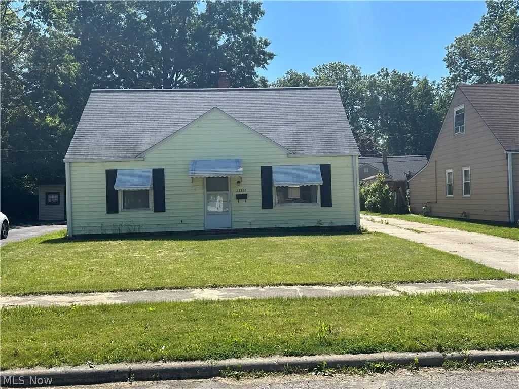 23338 Roger Drive, Euclid, OH 44123 - #1