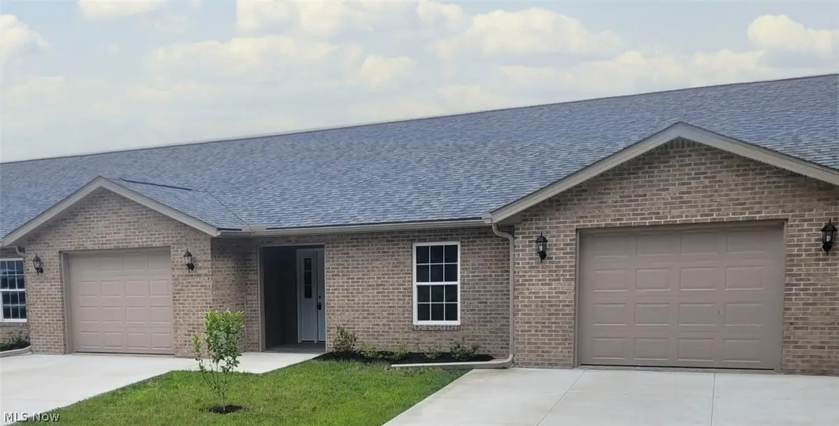 203 Knollton Drive, Millersburg, OH 44654 - #1