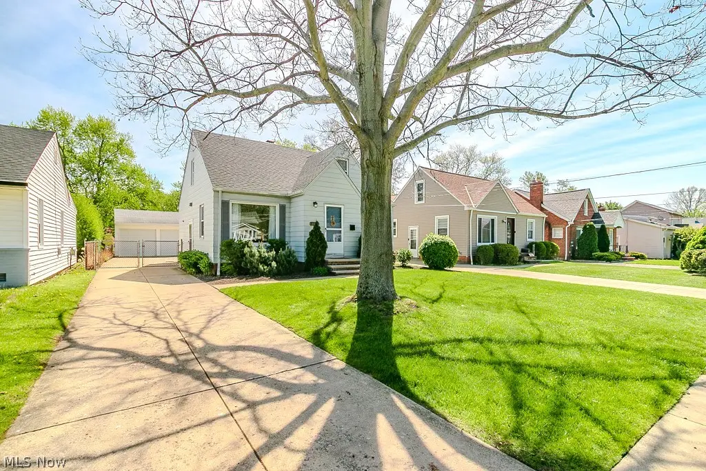 1297 Lander Road, Mayfield Heights, OH 44124 - #1