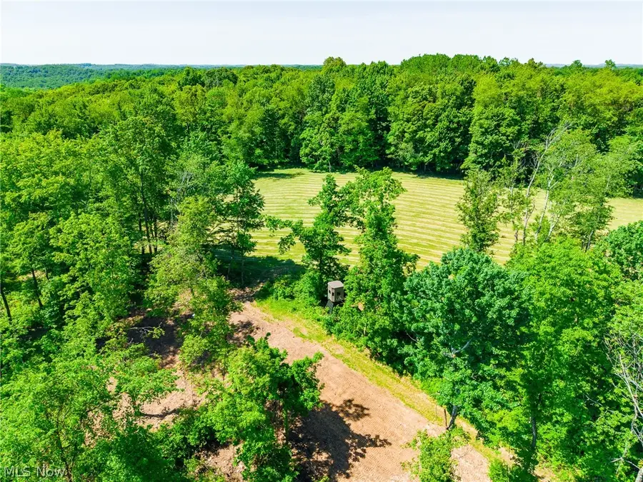 3188 SW Amsterdam Road, Loudon, OH 43986 - #2