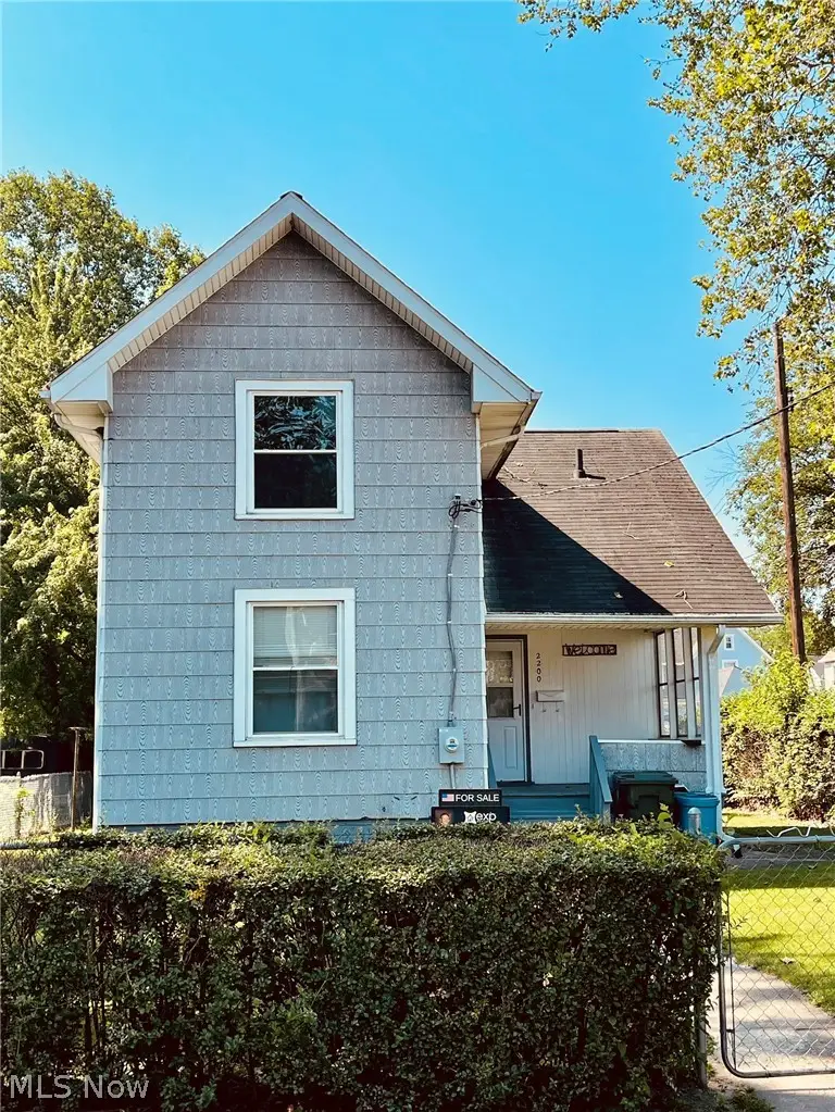 2200 15th Ne Street, Canton, OH 44705 - #2