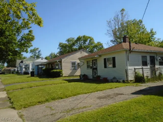 4357 E 144th Street, Cleveland, OH 44128 - #3