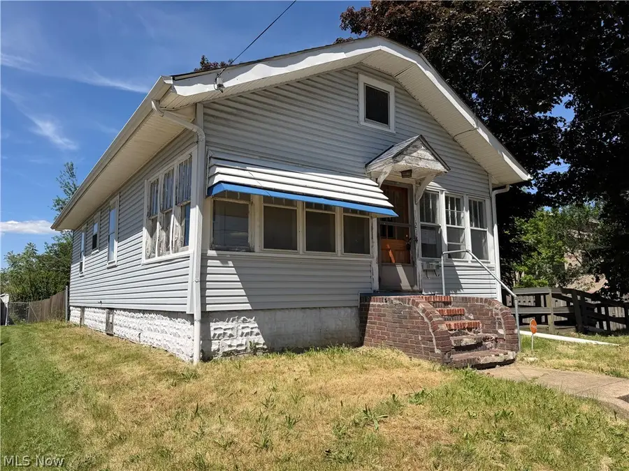 1027 Austin Avenue, Akron, OH 44306 - #2