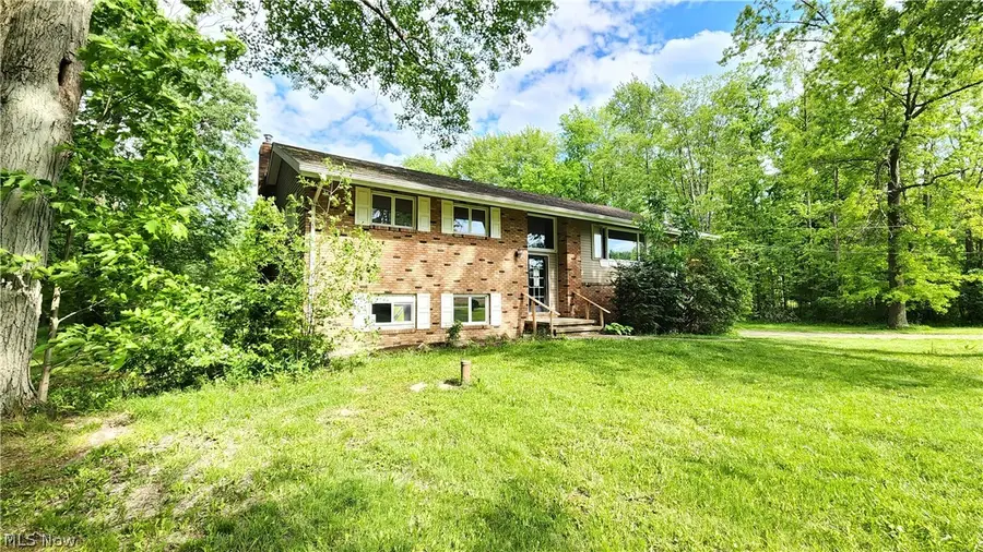 17866 Leggett Road, Montville, OH 44064 - #3