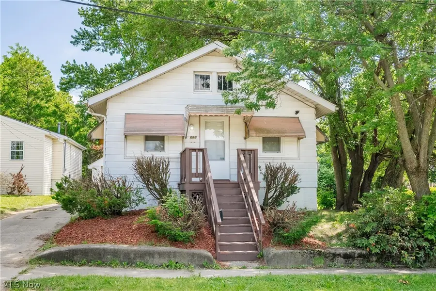 688 Kipling Street, Akron, OH 44306 - #2