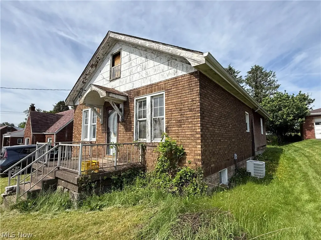 341 North 10th, Weirton, WV 26062 - #1