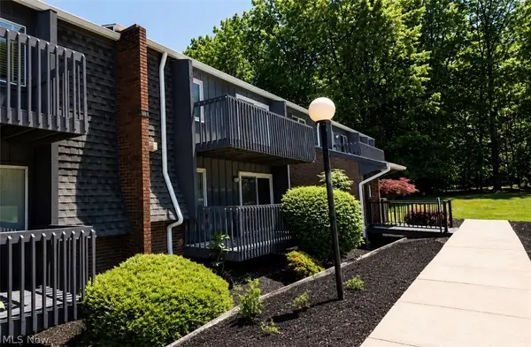 6215 Hidden Creek Drive #316, Lorain, OH 44053