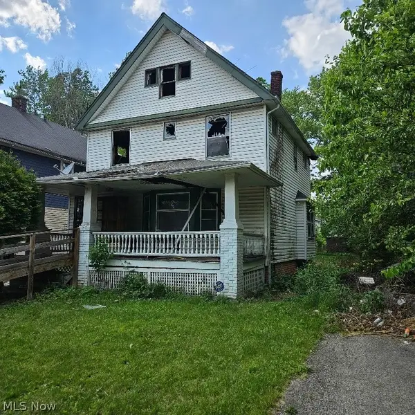 14319 Elm Avenue, East Cleveland, OH 44112