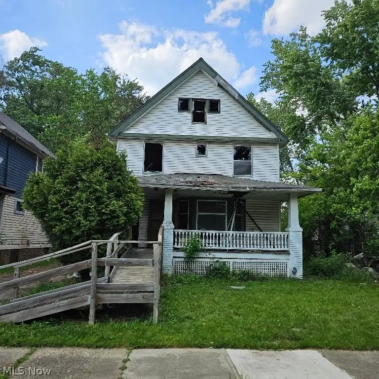 14319 Elm Avenue, East Cleveland, OH 44112 - #2