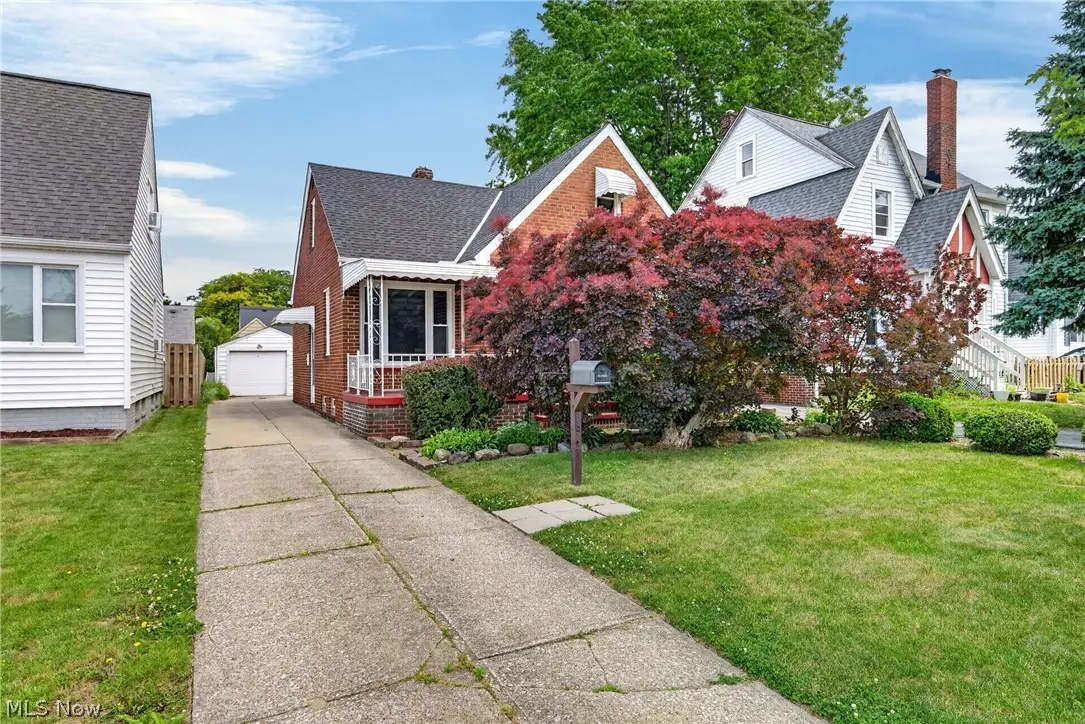5814 Charles Avenue, Parma, OH 44129 - #1