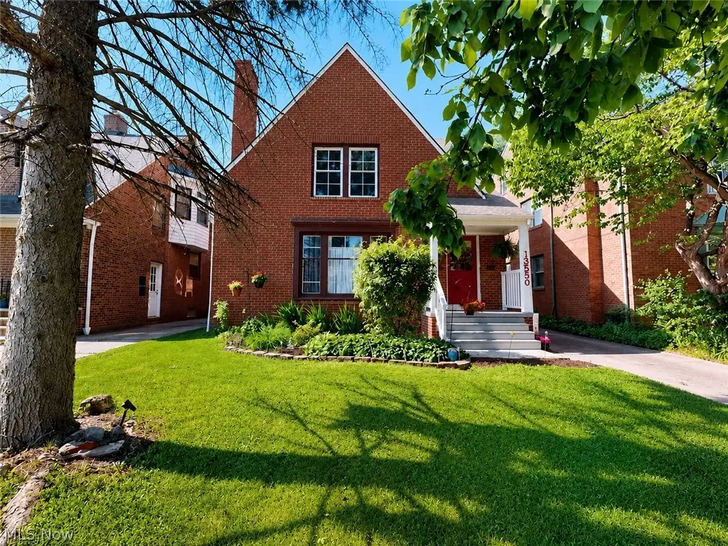13550 Cedar Road, University Heights, OH 44118 - #1