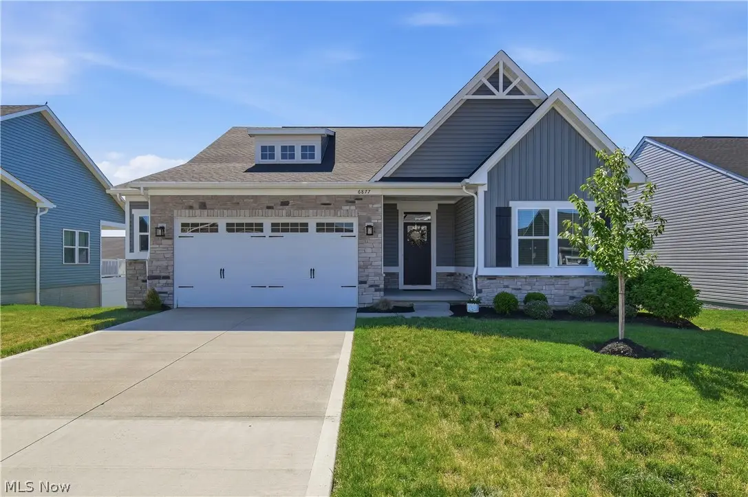 6877 Harrington Court Ne Avenue, Canton, OH 44721 - #1