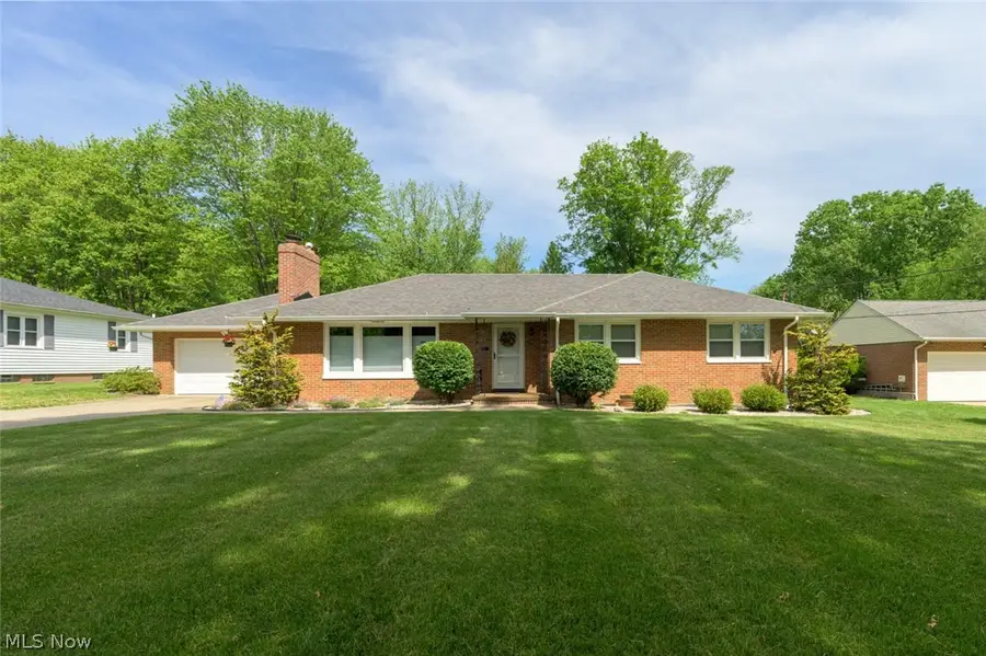 34995 Solon Road, Solon, OH 44139 - #2