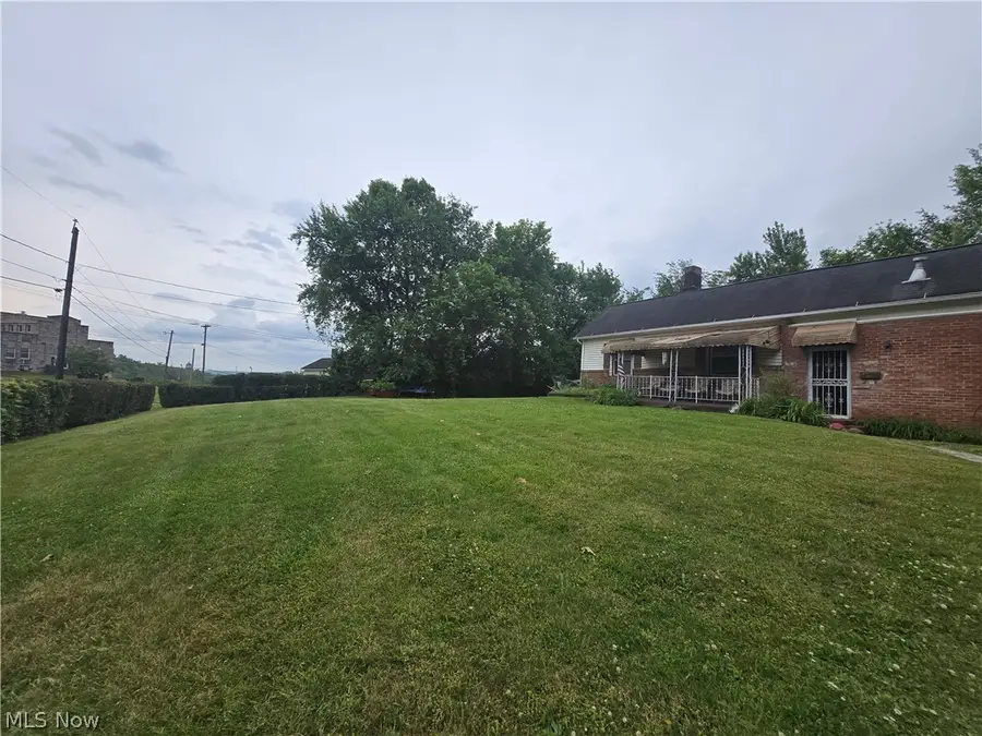 1427 Hawn Street, Youngstown, OH 44506 - #3