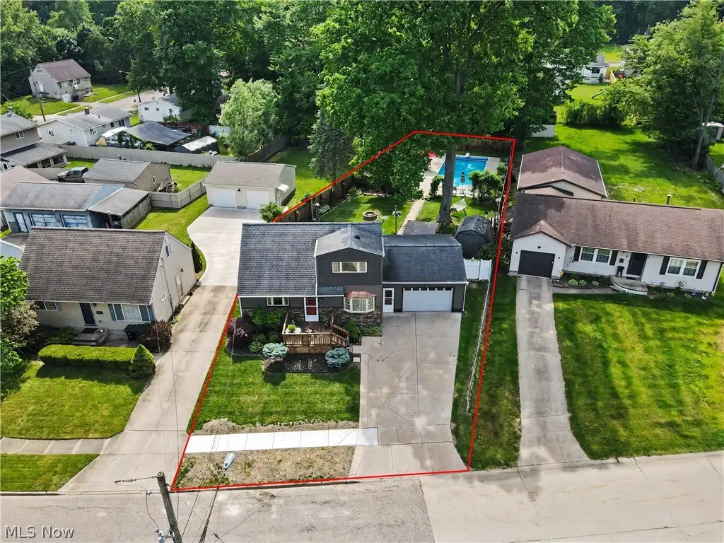 806 Tallkron Drive, Akron, OH 44305 - #1
