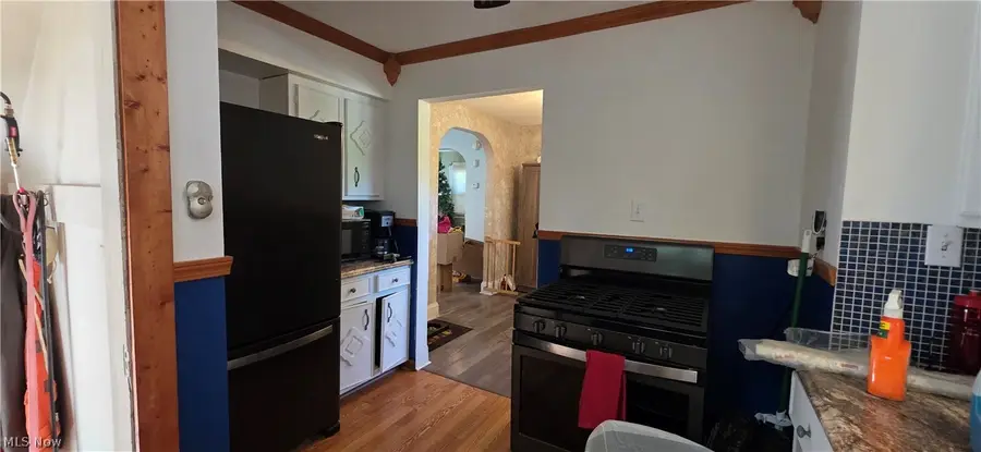 555 Wyandot Avenue, Akron, OH 44305 - #3
