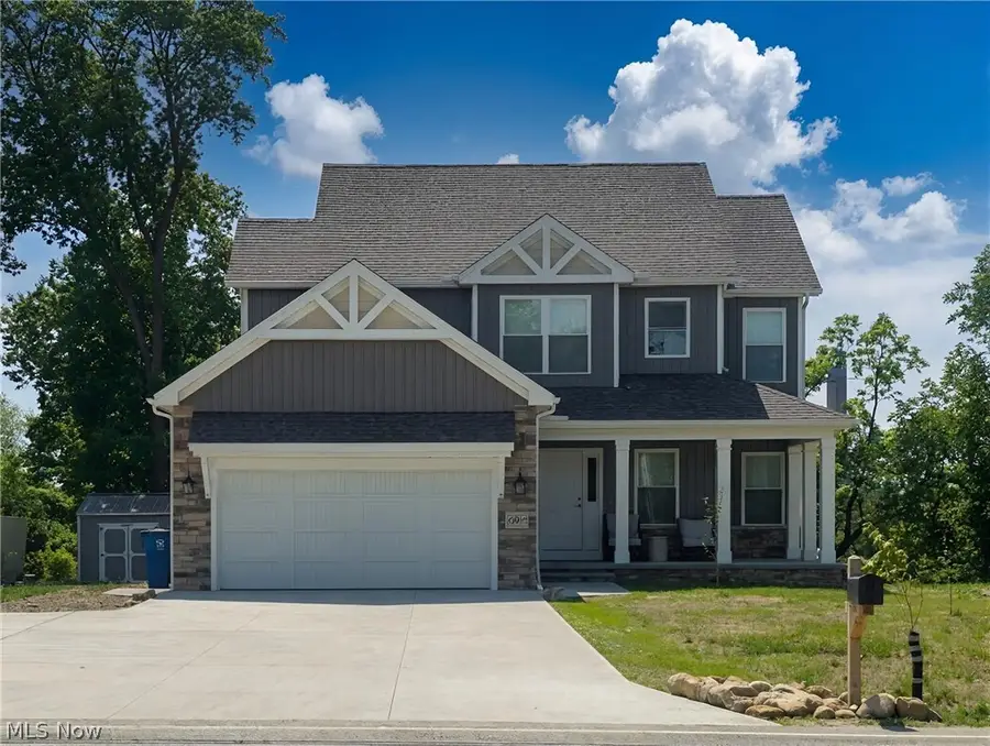 35965 Lake Shore Boulevard, Eastlake, OH 44095 - #3