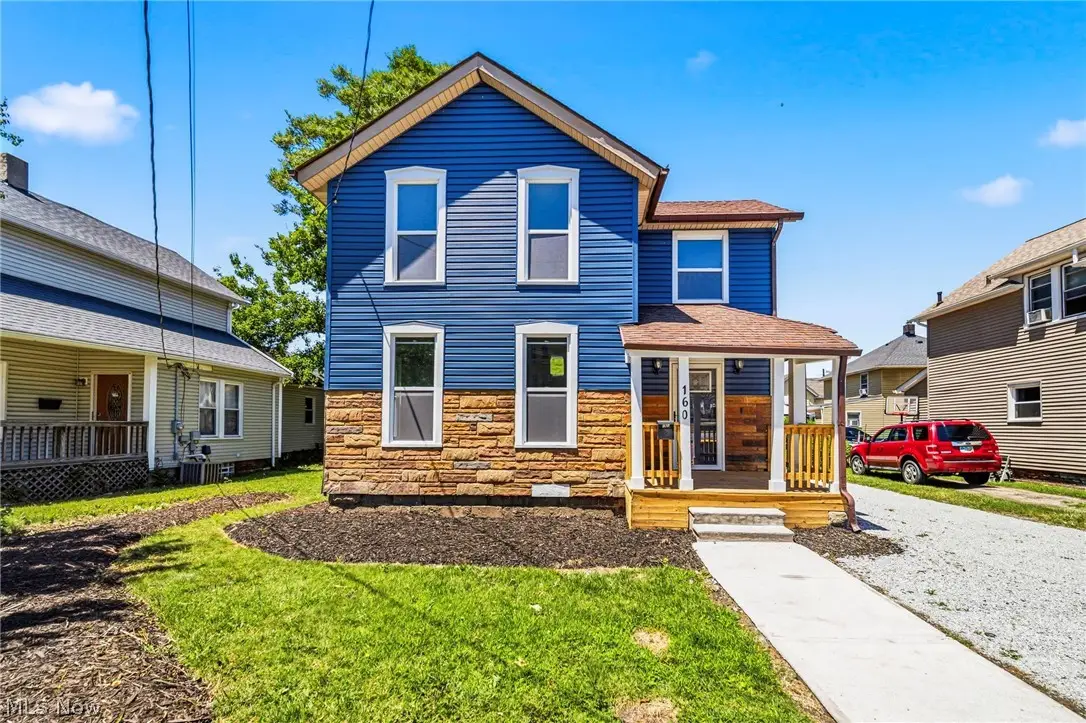 160 W Jackson Street, Painesville, OH 44077 - #1