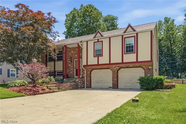 2606 Northam Nw Circle, North Canton, OH 44720