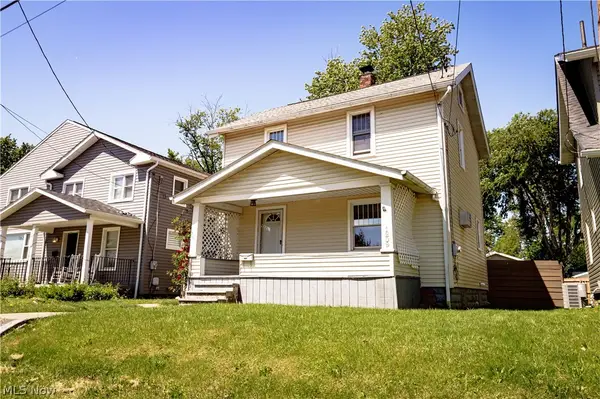 1209 Roslyn Sw Avenue, Canton, OH 44710
