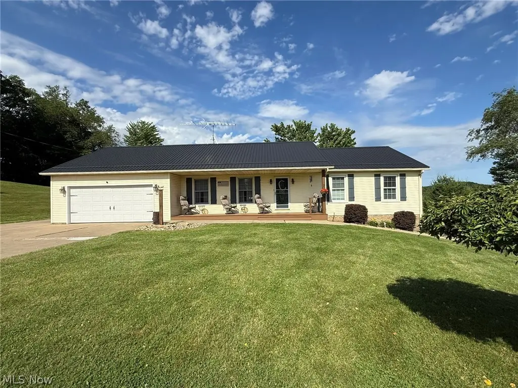 2741 Tabor Ridge Ne Road, Mineral City, OH 44656 - #1