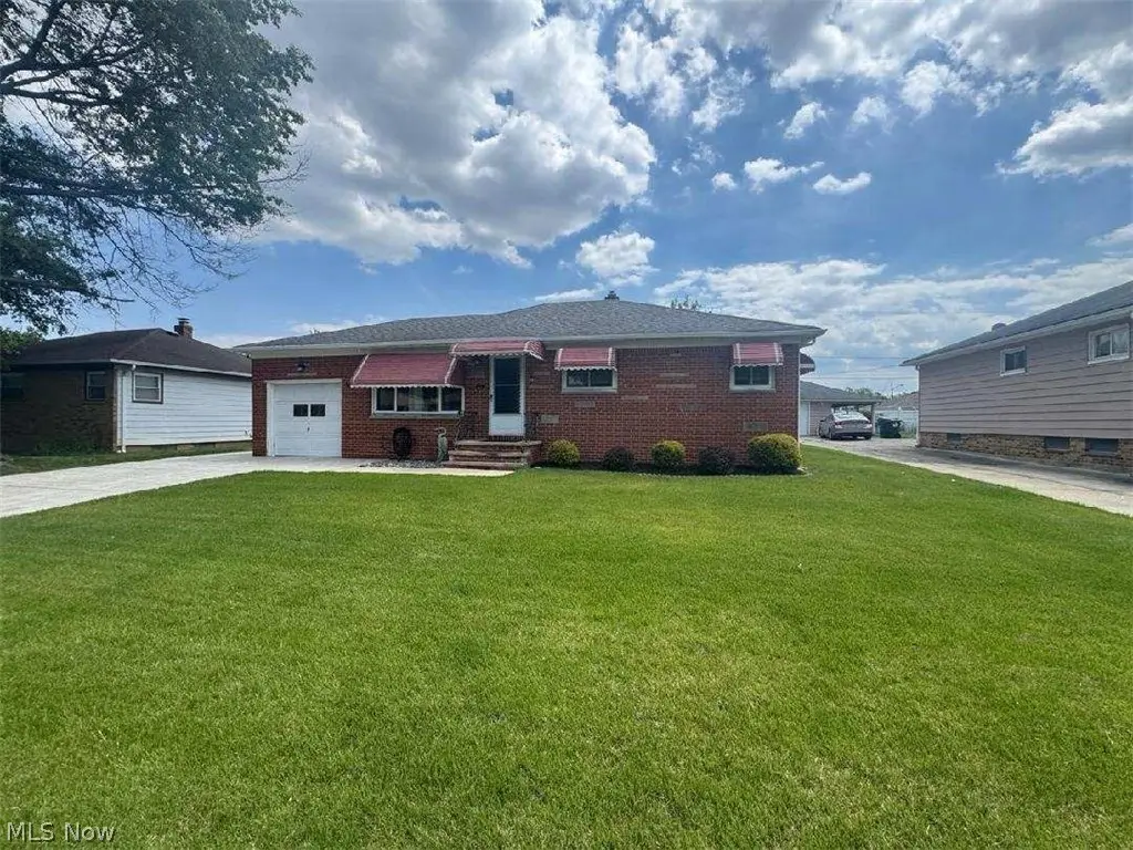 7287 Maplewood Road, Parma, OH 44130 - #1
