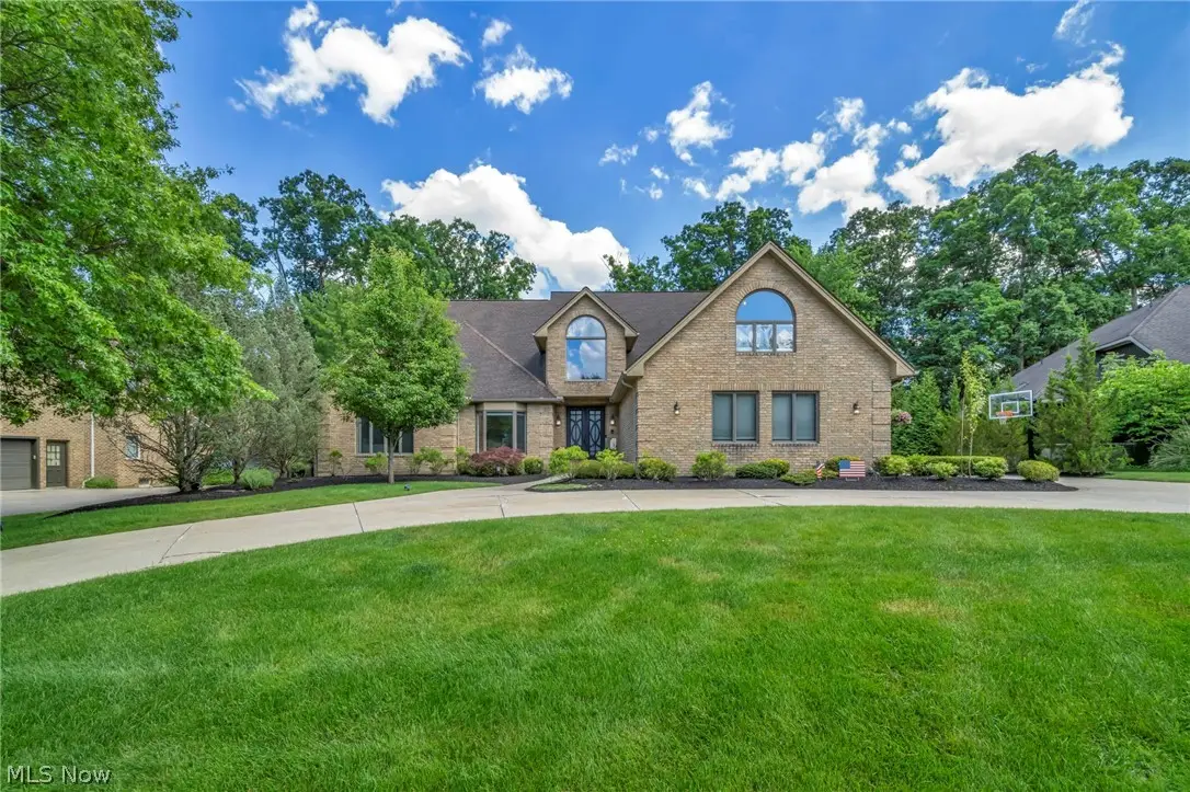 8536 Timber Trail, Brecksville, OH 44141 - #1
