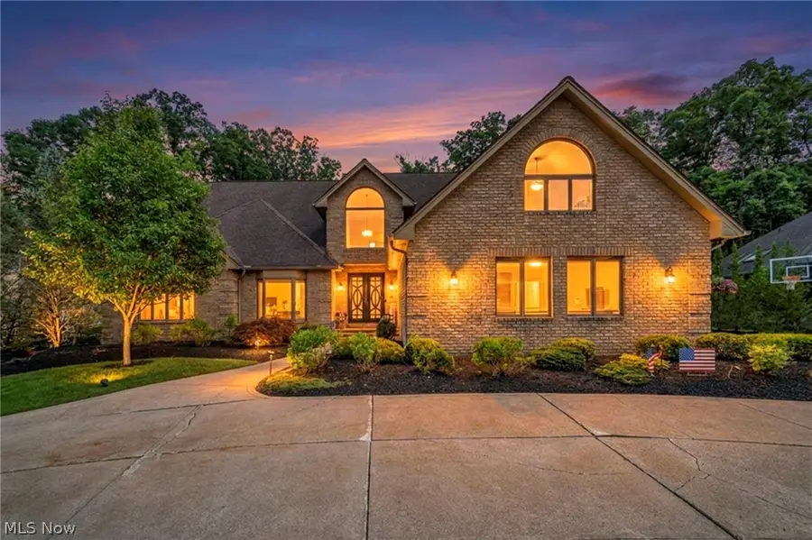 8536 Timber Trail, Brecksville, OH 44141 - #2