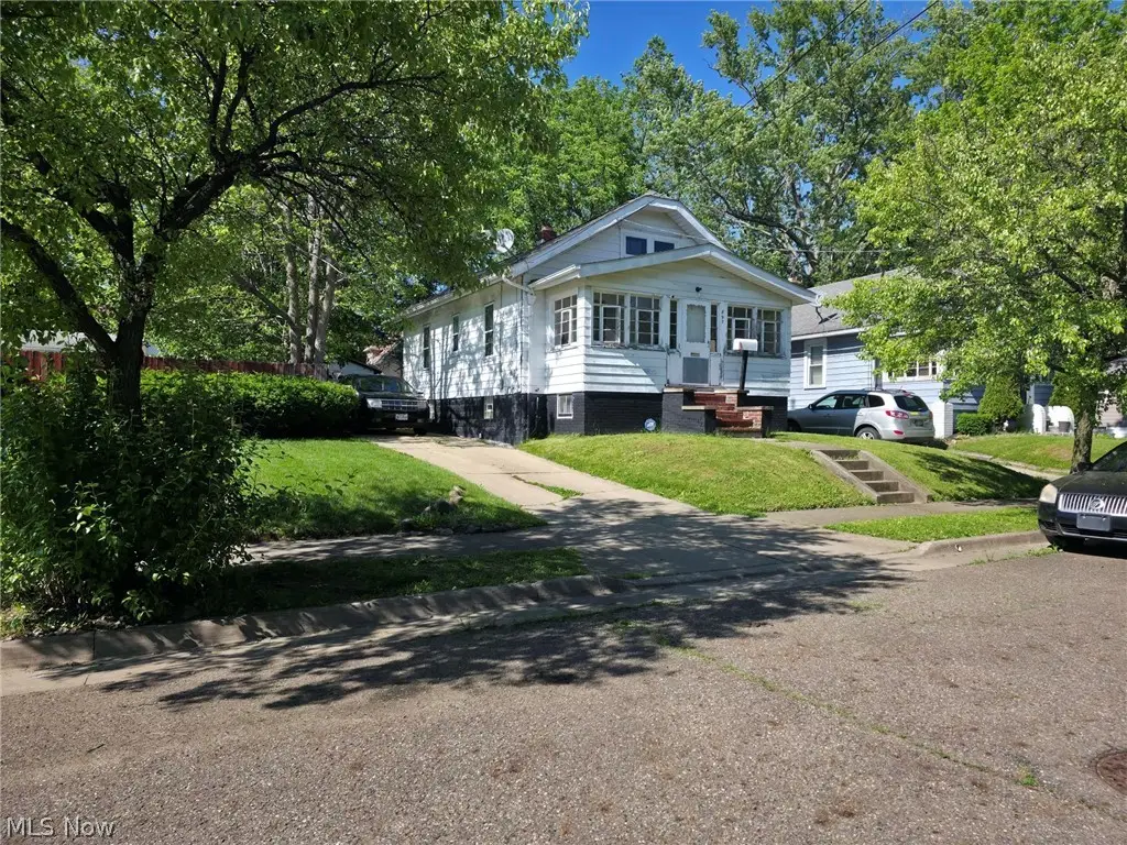 897 Richmond Street, Akron, OH 44306 - #1