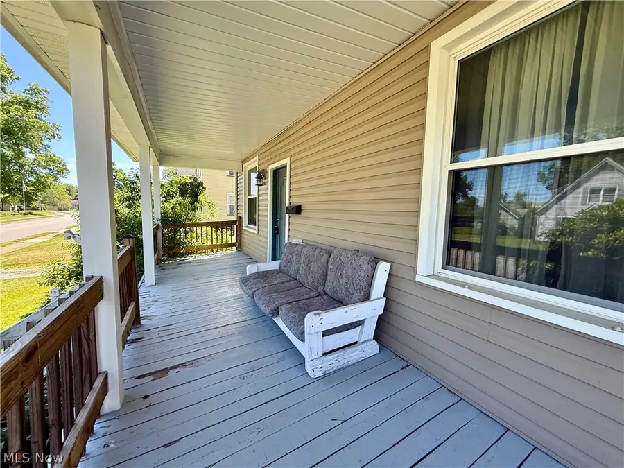 39 Duquesne Street, Columbiana, OH 44408 - #3