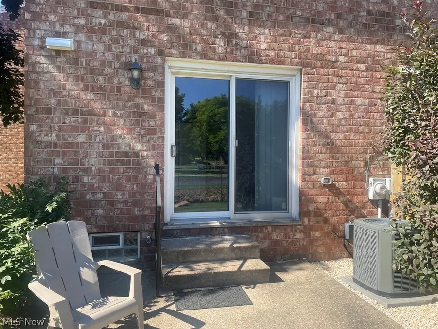 37340 Euclid Avenue, Willoughby, OH 44094 - #3