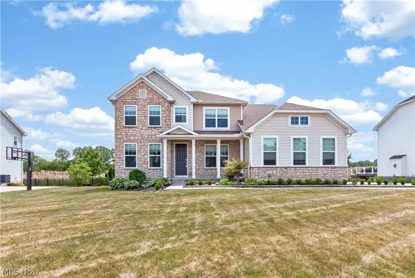 2335 Norton Place, Avon, OH 44011