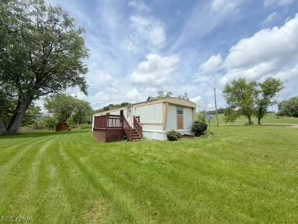 416 Broadway Street, Bowerston, OH 44695