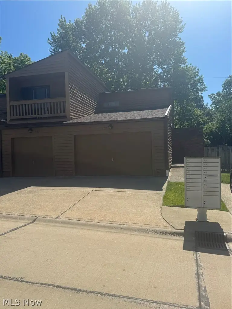 131 Kimrose Lane, Broadview Heights, OH 44147 - #1