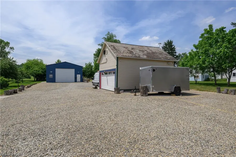 372 Park Sw Avenue, Bolivar, OH 44612 - #3