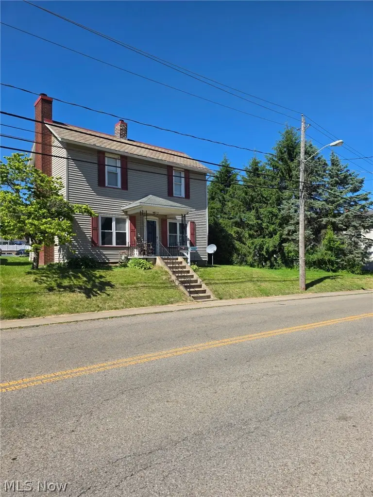 678 W Martin Street, East Palestine, OH 44413 - #2