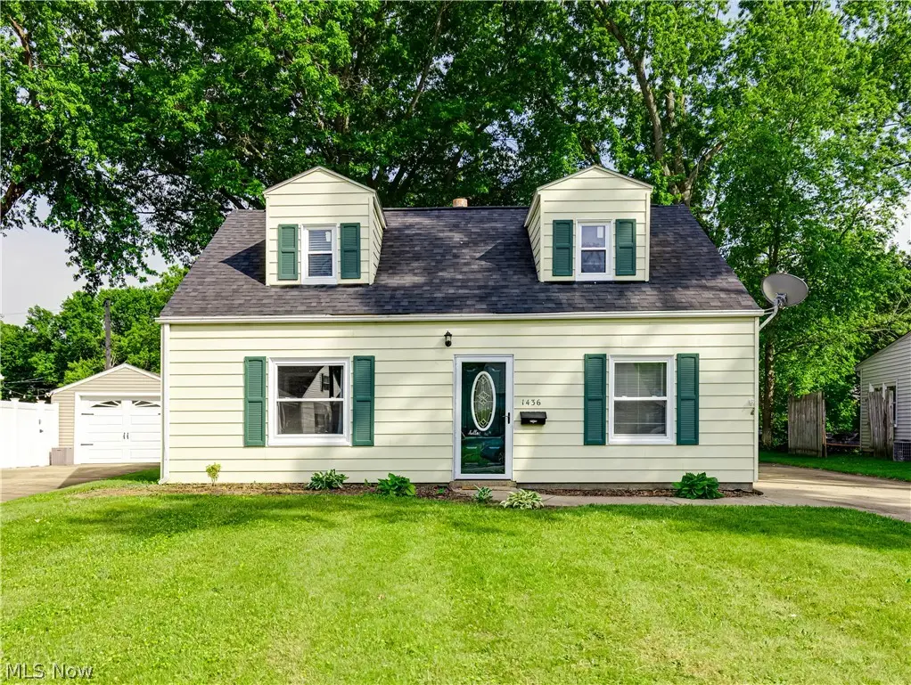 1436 Curtis Avenue, Cuyahoga Falls, OH 44221 - #1