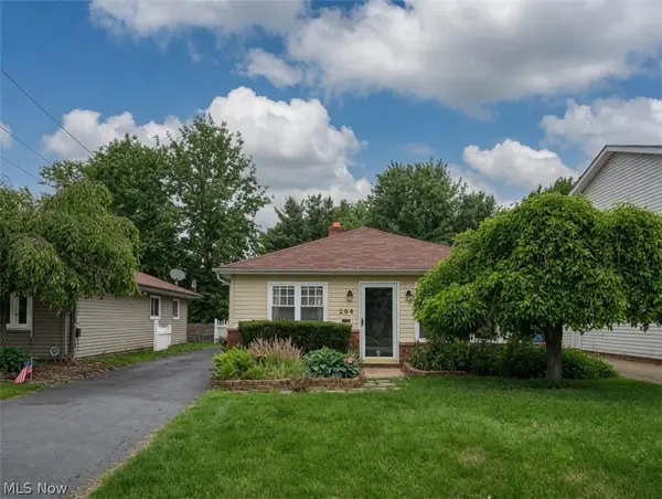 294 Plymouth Road, Eastlake, OH 44095