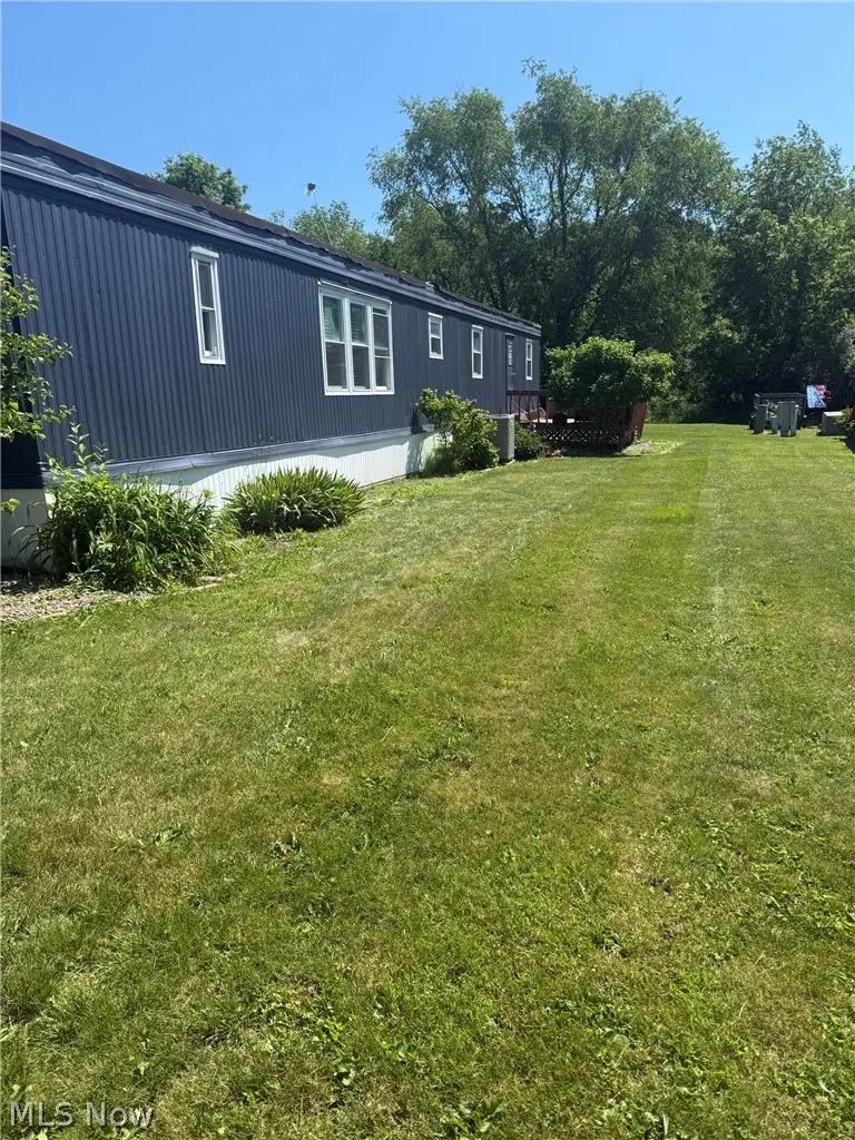 54 Thomas Nw Boulevard, Massillon, OH 44647 - #2
