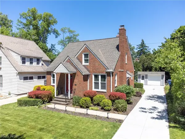 1417 Lynn Park Drive, Cleveland Heights, OH 44121