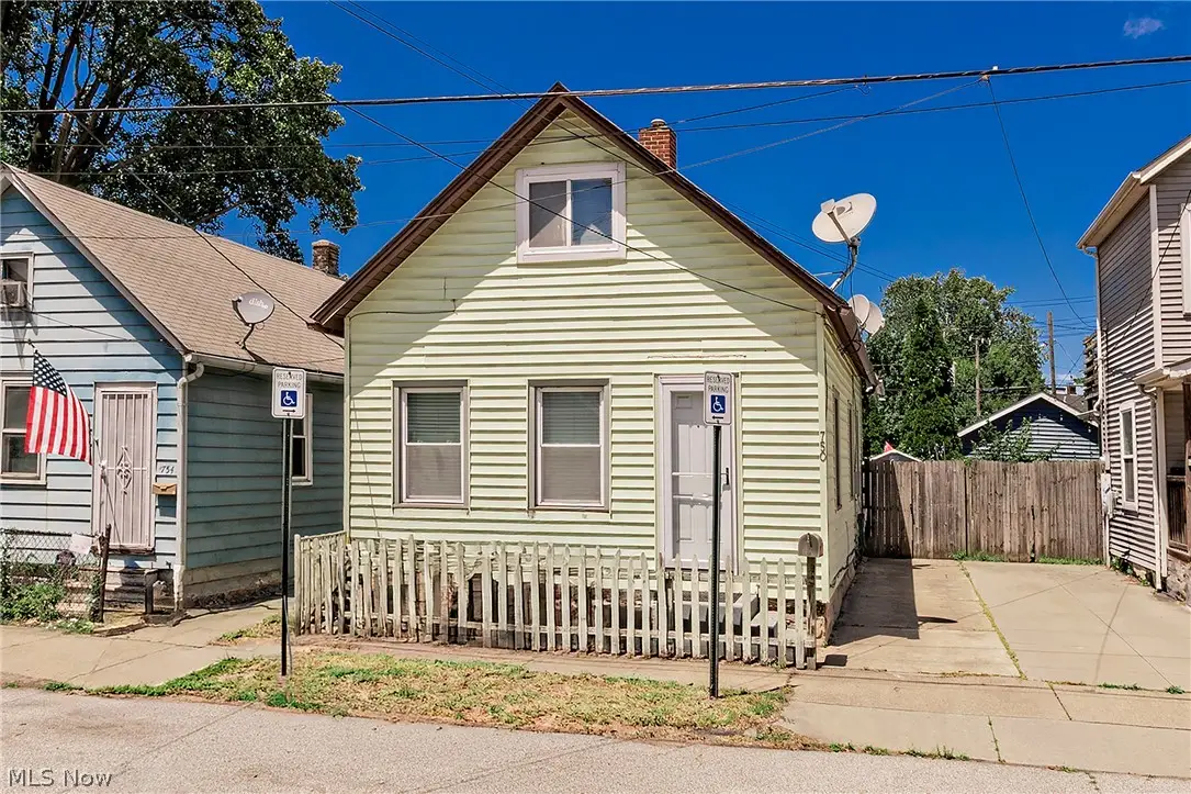 750 Brayton Avenue, Cleveland, OH 44113 - #1
