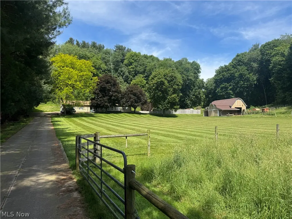 10199 Malibu Ne Road, Minerva, OH 44657 - #1
