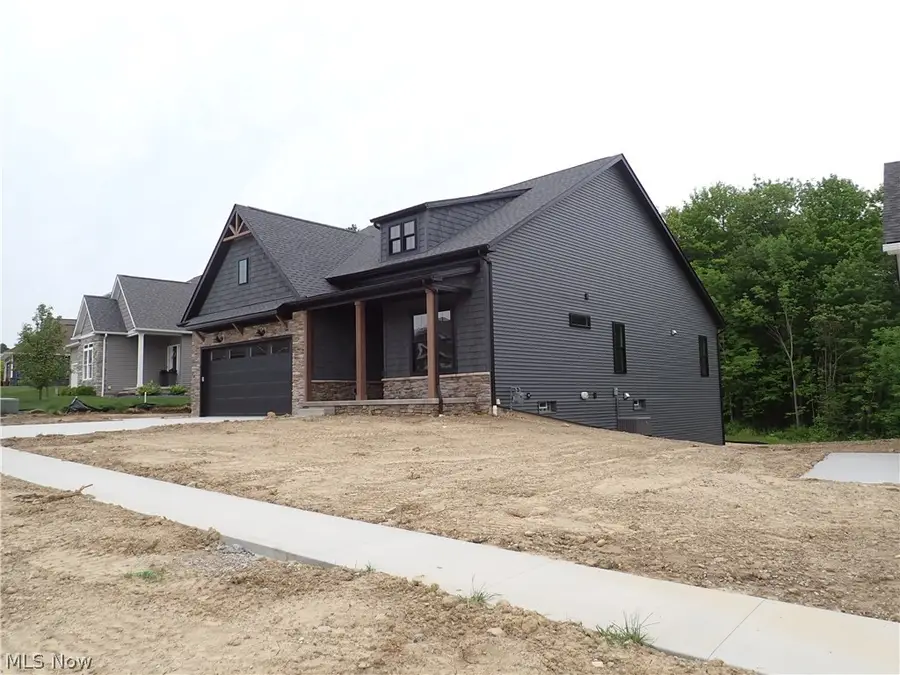 7069 Village Way Drive, Garrettsville, OH 44231 - #2